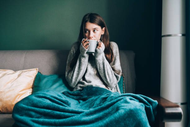 AYKA Geometric Double, King AC Blanket for Heavy Winter